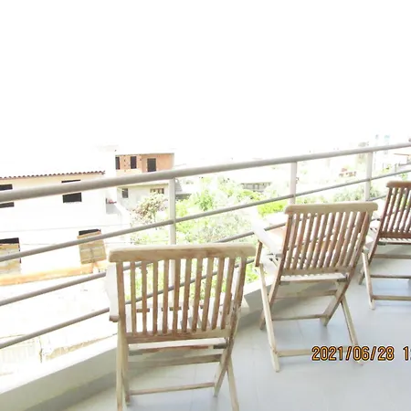 Karolina'S Bayview Apartments Lägenhet Vlorë