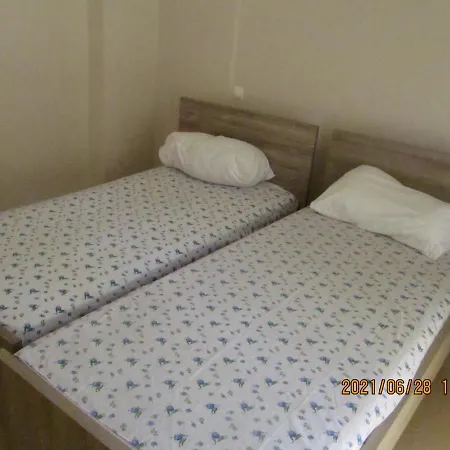Karolina'S Bayview Apartments * Vlorë