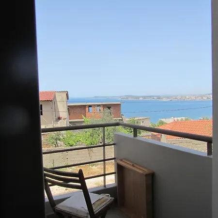 Karolina'S Bayview Apartments * Vlore
