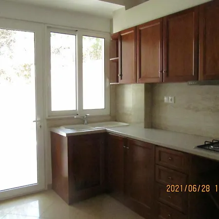 Karolina'S Bayview Apartments *
